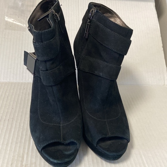 Calvin Klein size 7 black suede booties heels with open toes $100 - Picture 7 of 14